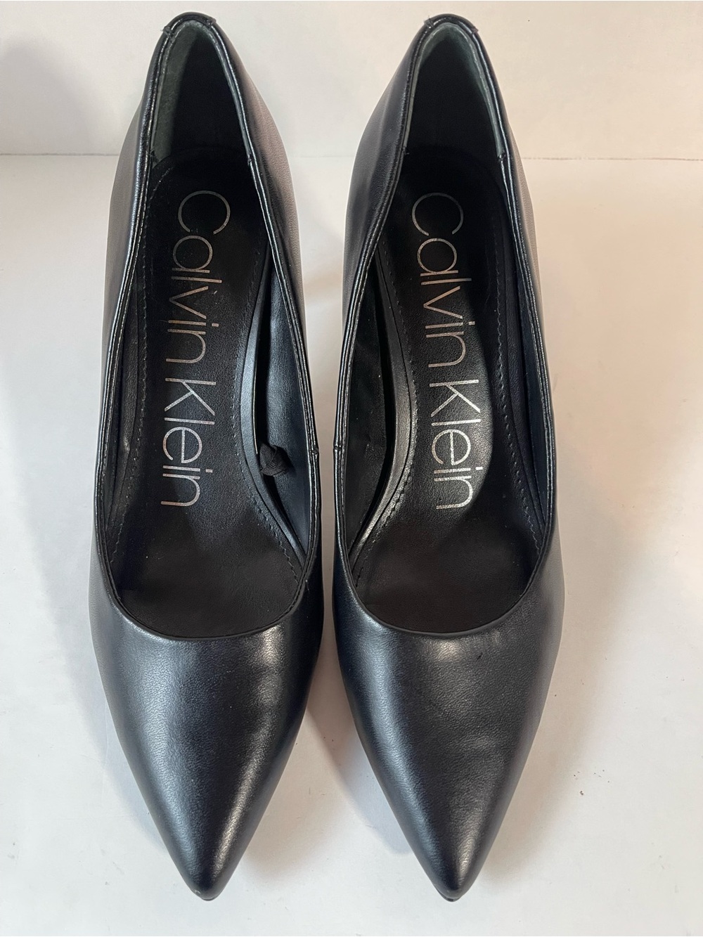Calvin Klein Black Pointed Leather Pumps Size 7.5